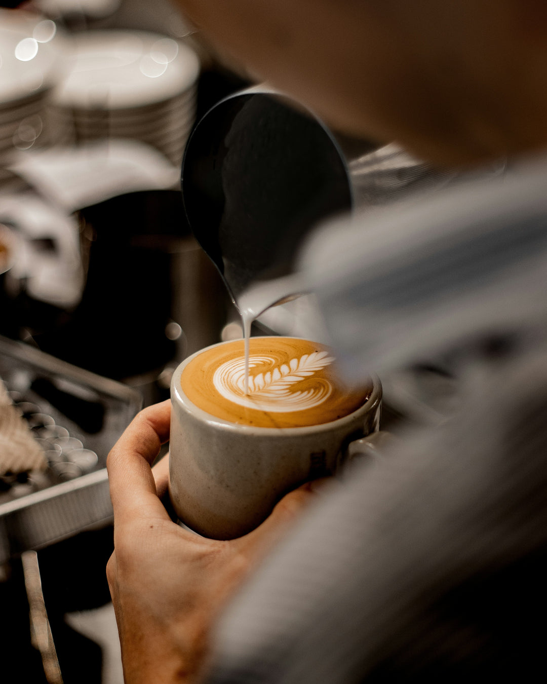 How to Improve Latte Art at Home - The Ultimate Guide for Beginners