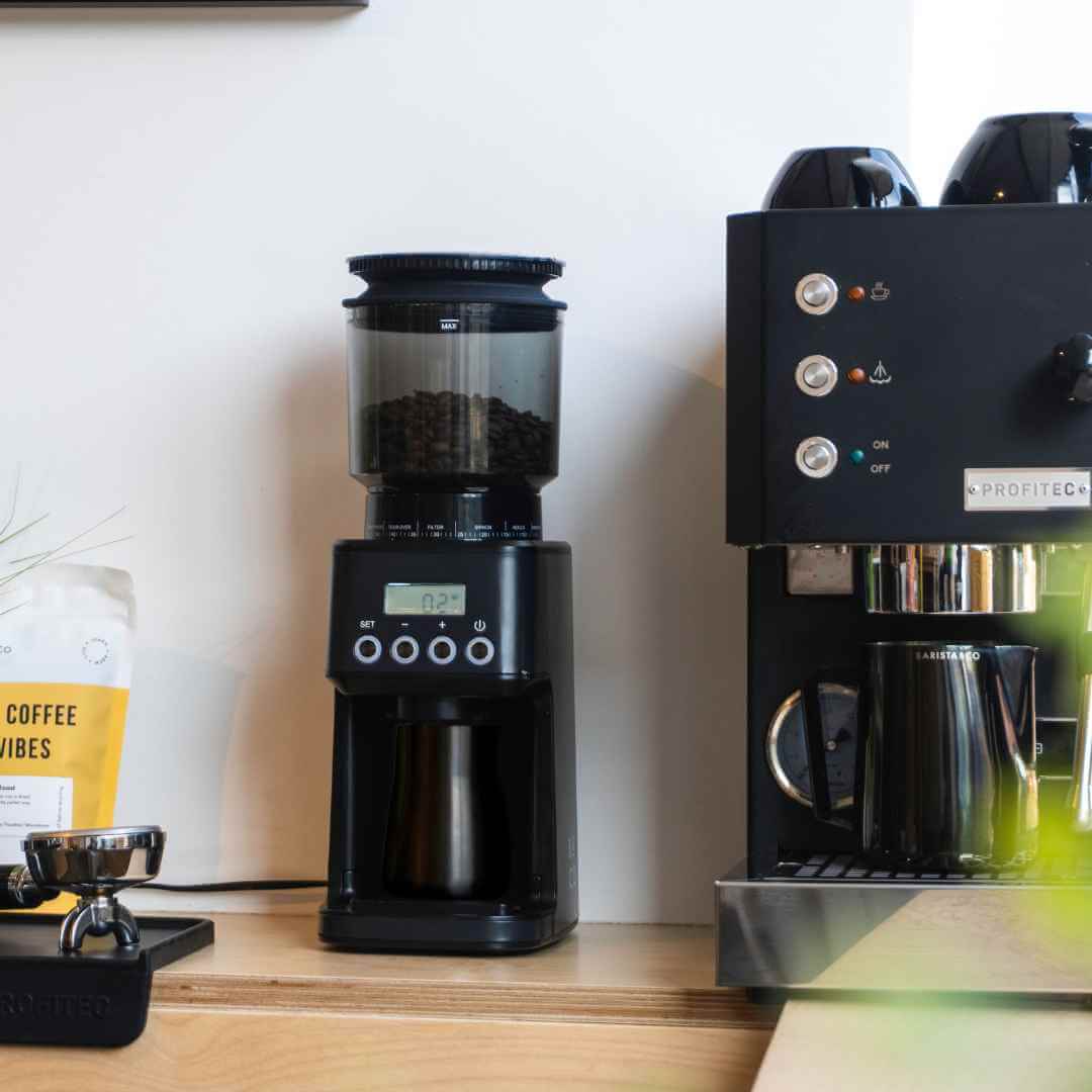 quiet electric coffee grinder with conical burrs